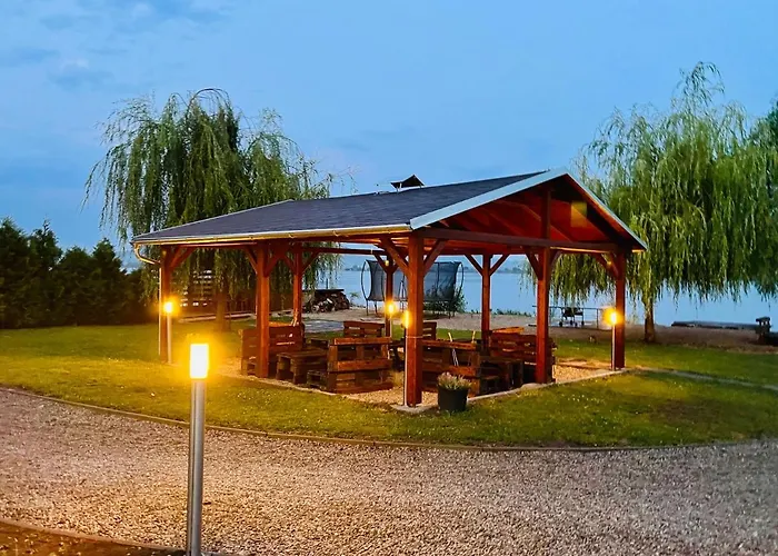 بيت للعطل Panorama Garden *